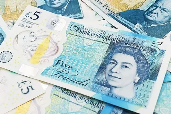 Shop for fake Pound bills with fast delivery.