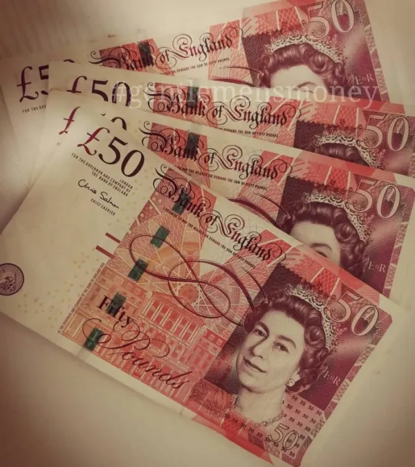Buy counterfeit British Pound notes online.